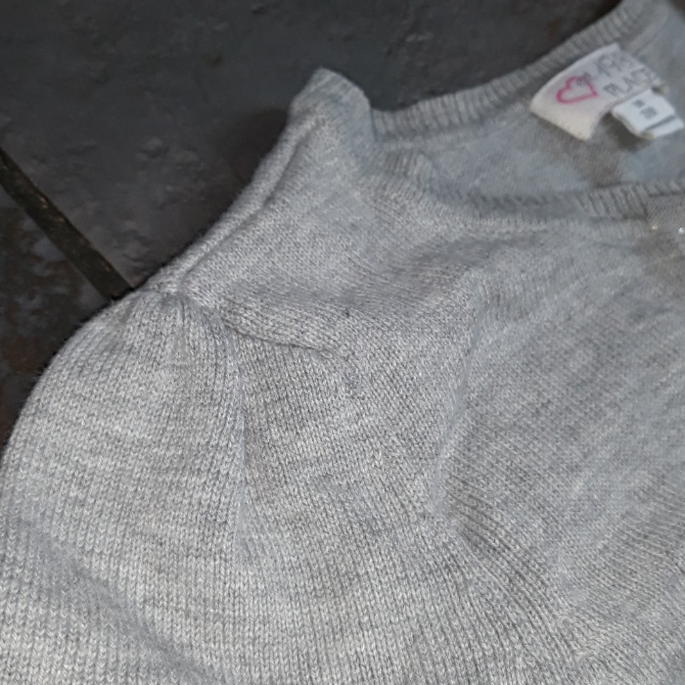 Fancy Sweater Gray With Ruffles 7 / 8 - Picture 6 of 8